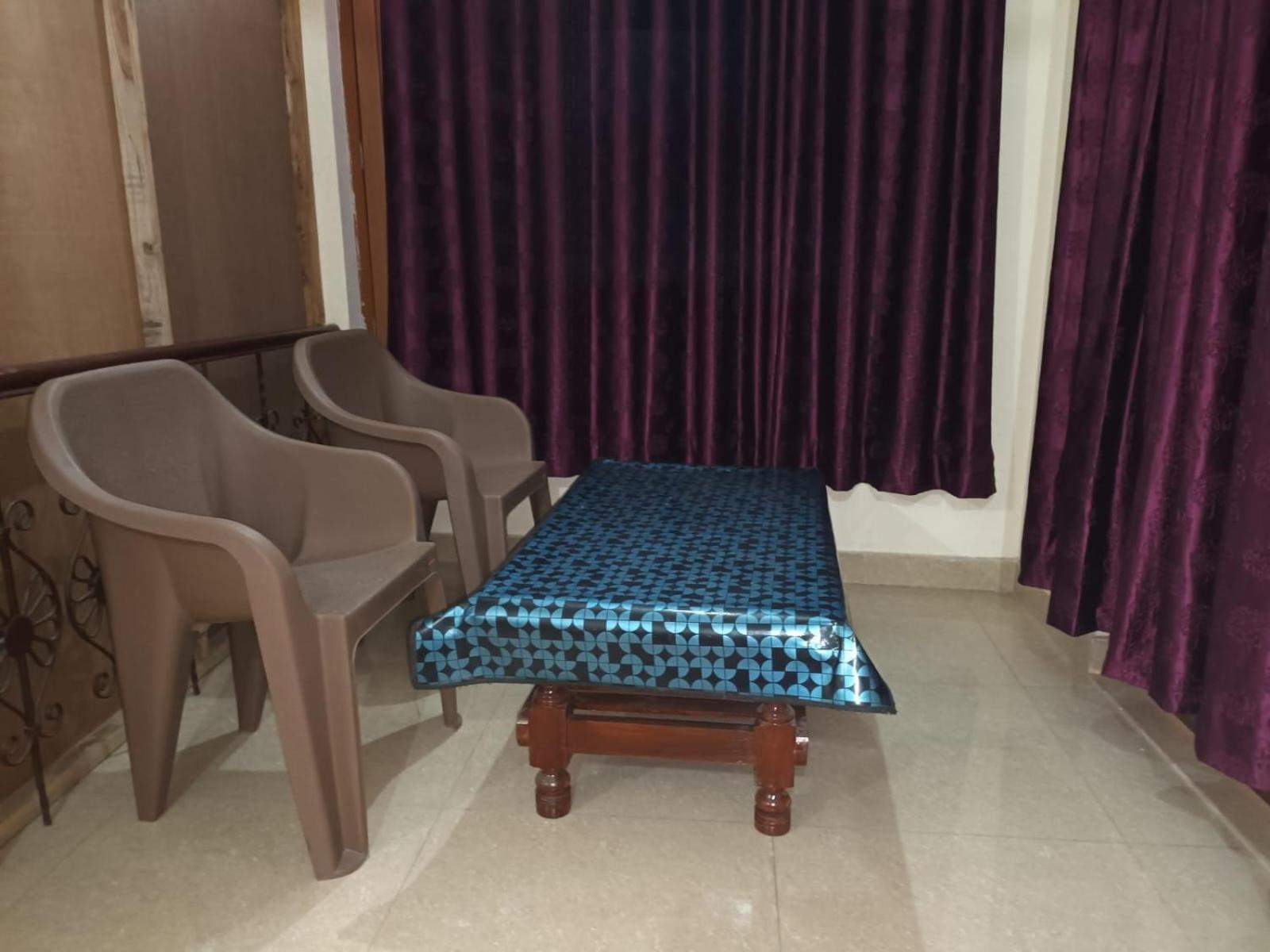 Anant Paying Guest House Ayodhya Εξωτερικό φωτογραφία